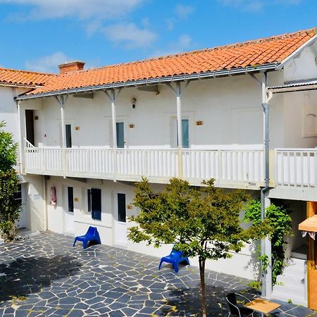 Les Baigneurs Hotel Saint-Gilles-Croix-de-Vie Exterior foto